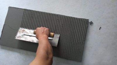 粘結材料